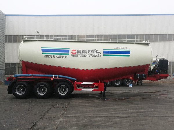 LHL9409GFLA型低密度粉粒物料運(yùn)輸半掛車